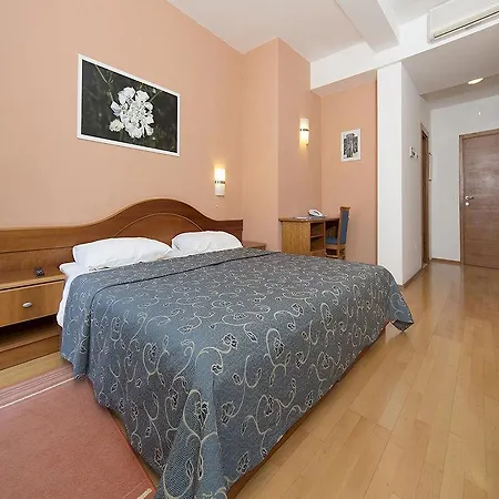 Ivka Szálloda 4*