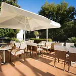 Ivka Hotel 4*