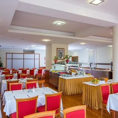 Hotel Ivka 3*